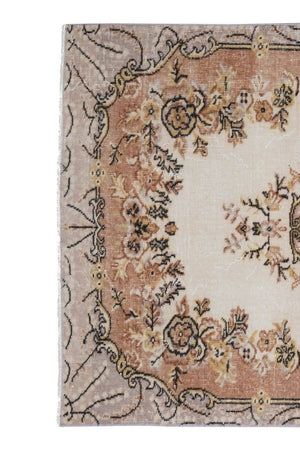 Vintage Turkish Rug 3'9'' x 6'9''