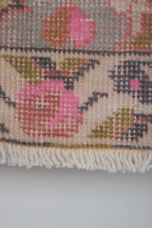 Vintage Turkish Rug 4'3'' x 7'