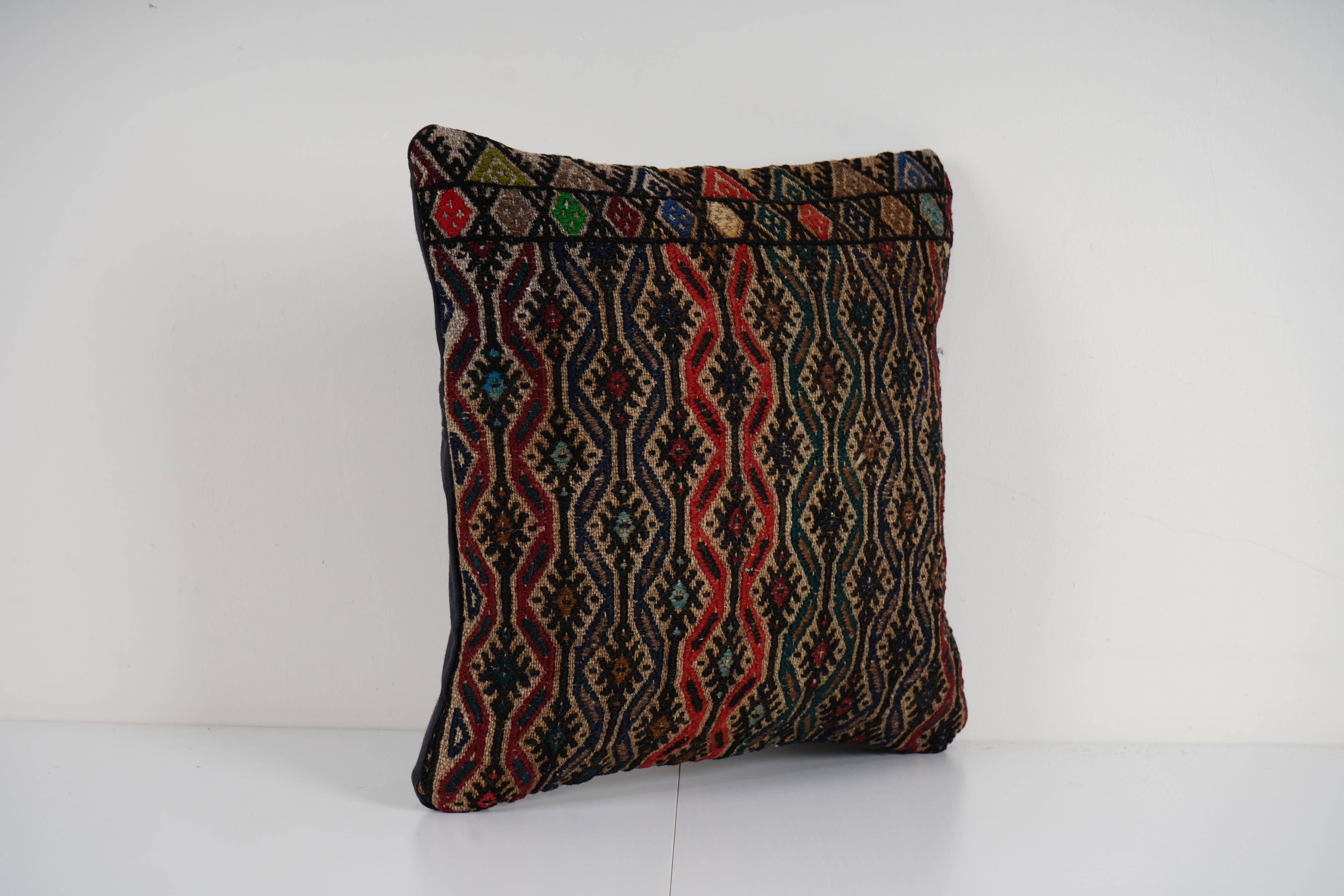Kilim Pillow Cover | 16'' x 16''