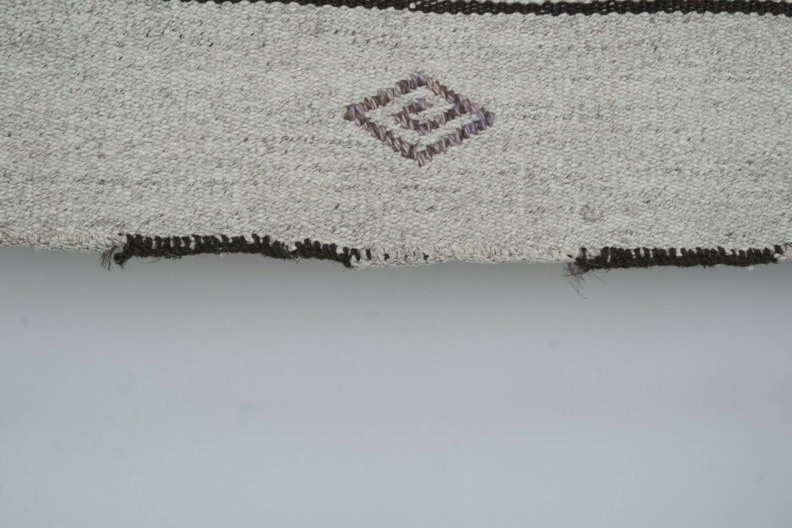 Vintage Kilim Rug 5' x 6'11''