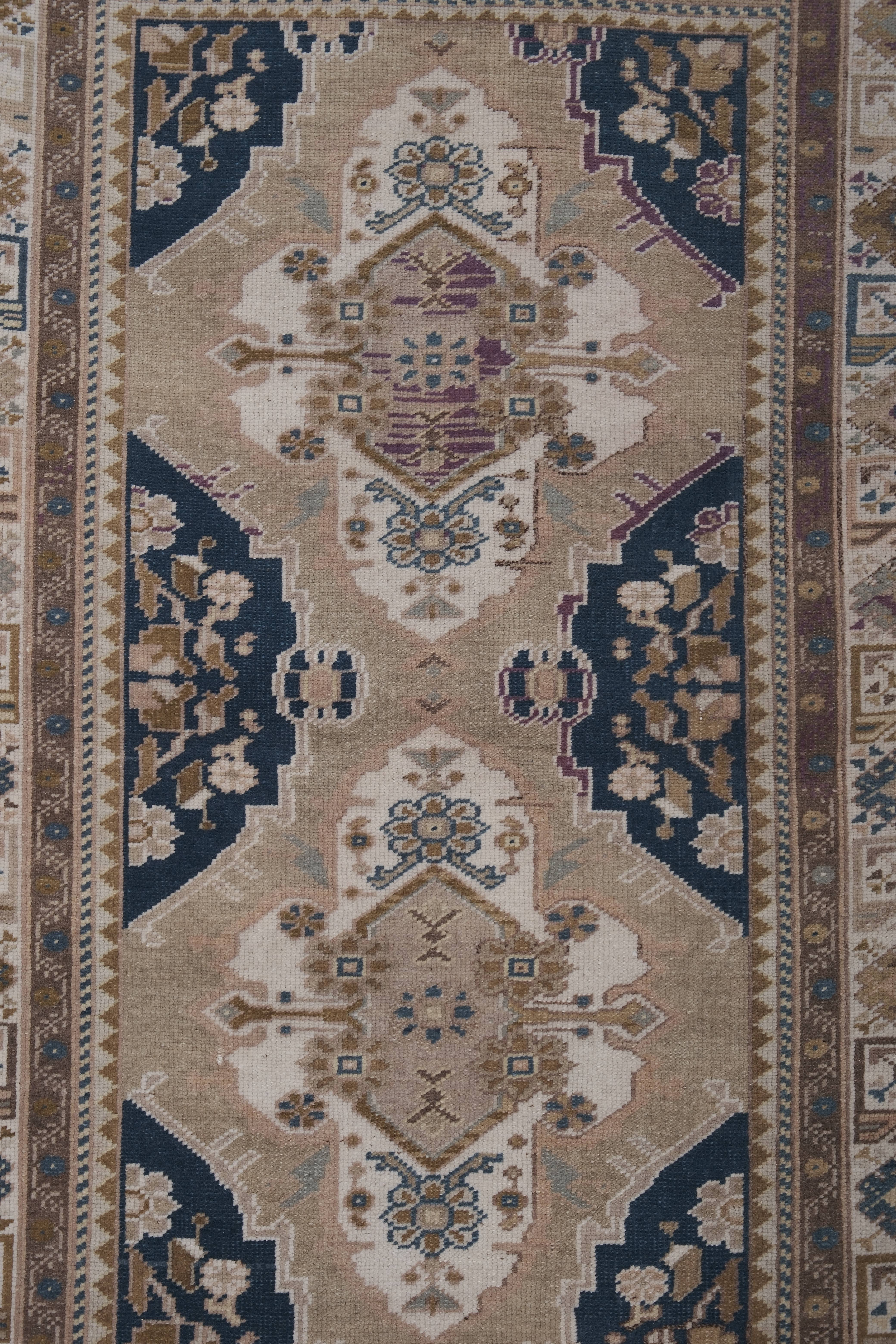 Vintage Oushak Rug 2'9'' x 5'1''