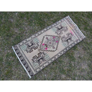 Vintage Turkish Rug 19'' x 40''