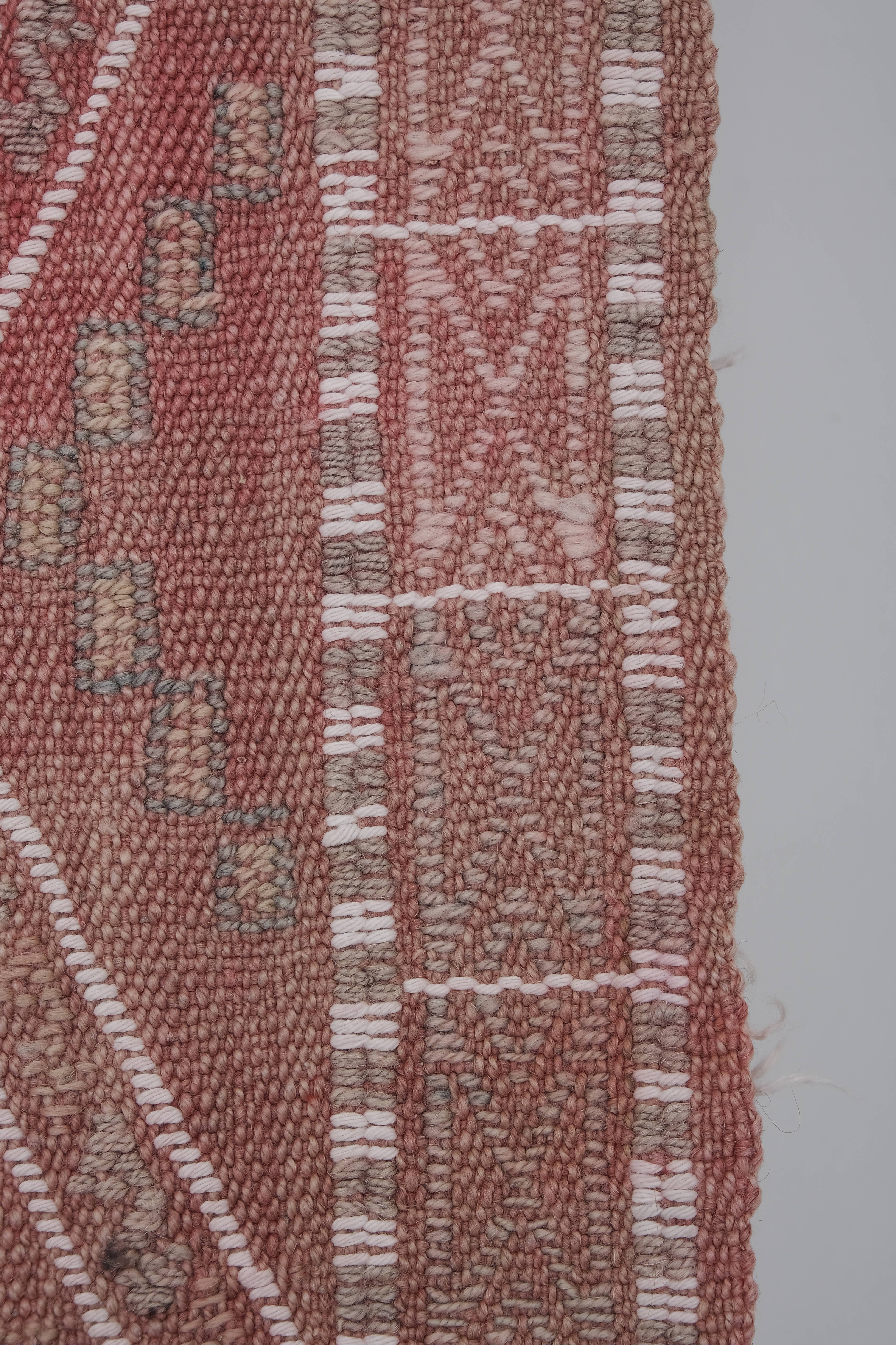 Vintage Turkish Kilim Runner 2'8'' x 9'6''
