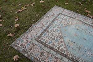 Vintage Oushak Rug 6'1'' x 8'8''