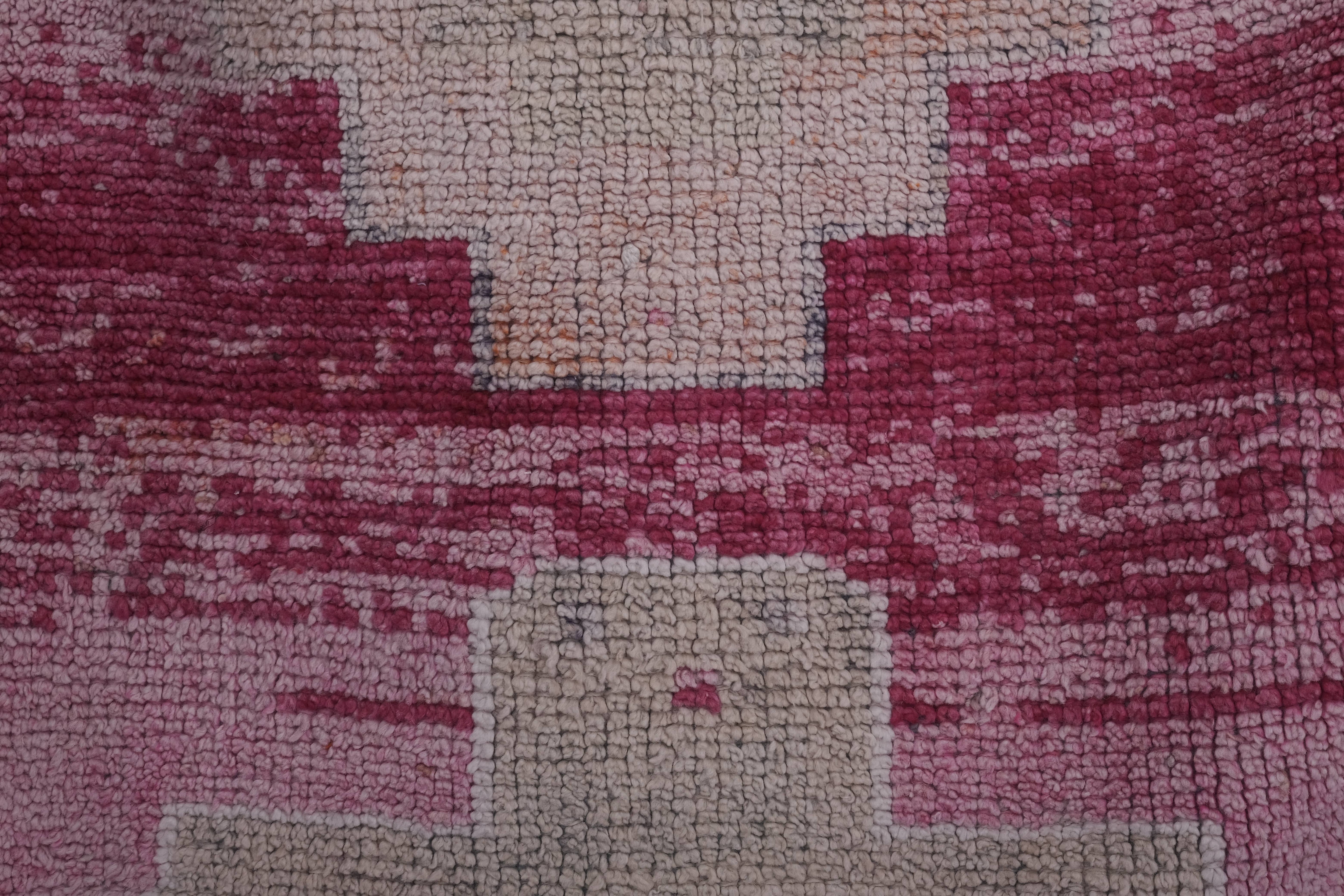 Vintage Herki Rug 3' x 9'10''