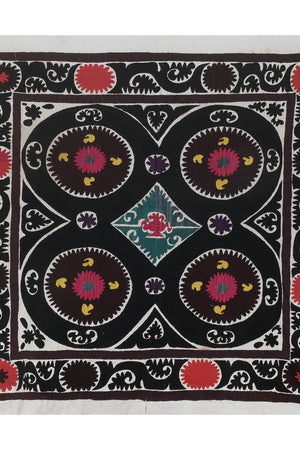 Suzani Wall Hanging & Tablecloth 5'3'' x 5'5''