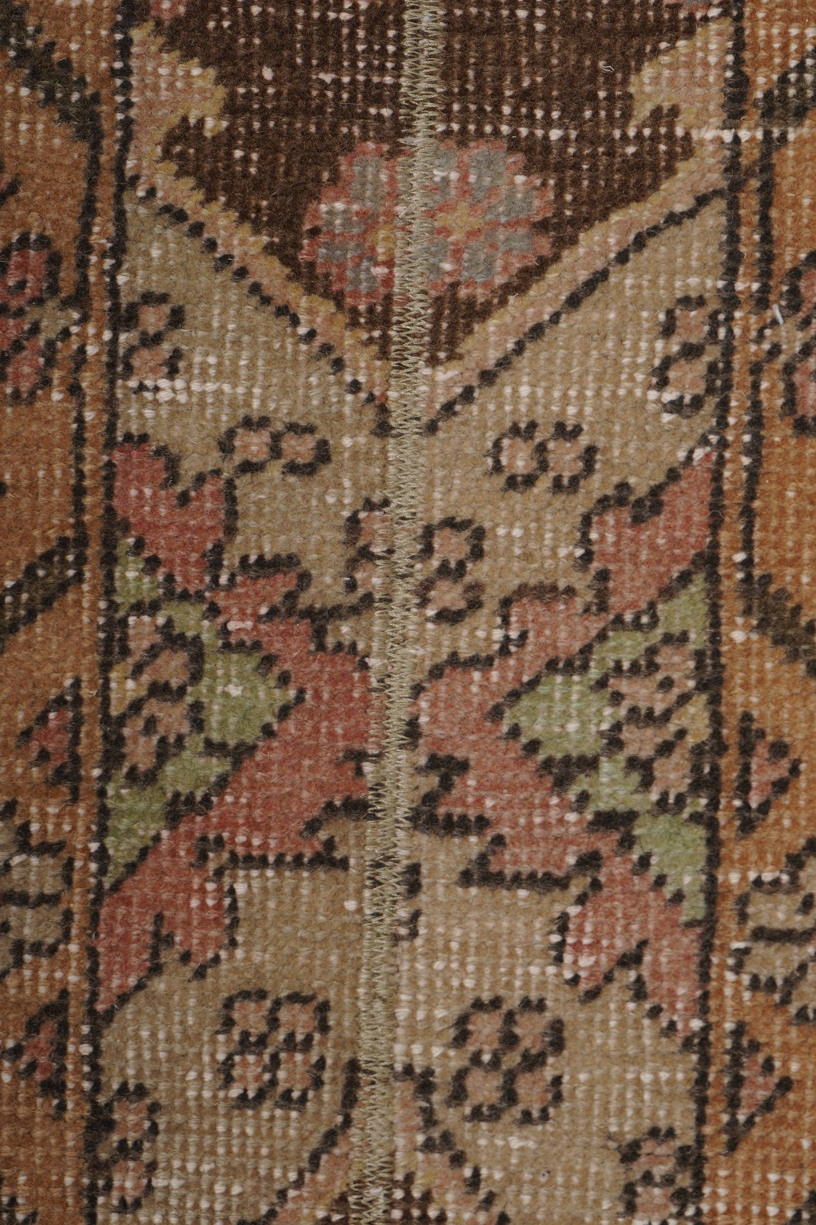 Vintage Oushak Runner 1'7'' x 20'8''