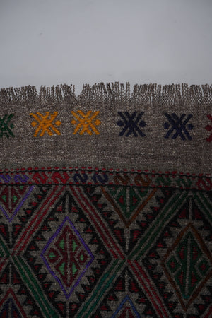 Vintage Turkish Kilim Rug 3'9'' x 6'2''