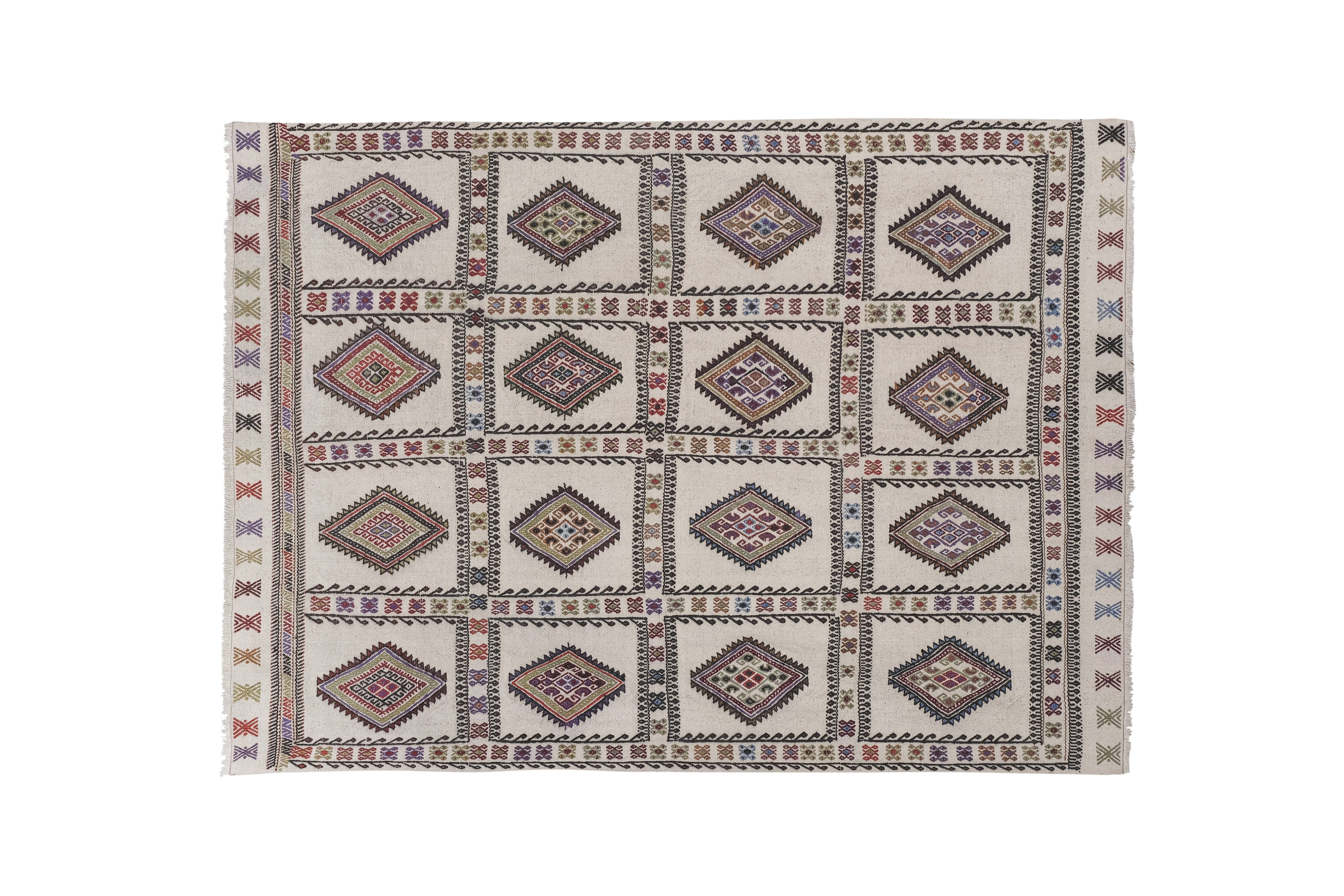 Vintage Turkish Kilim Rug 4'11'' x 6'10''