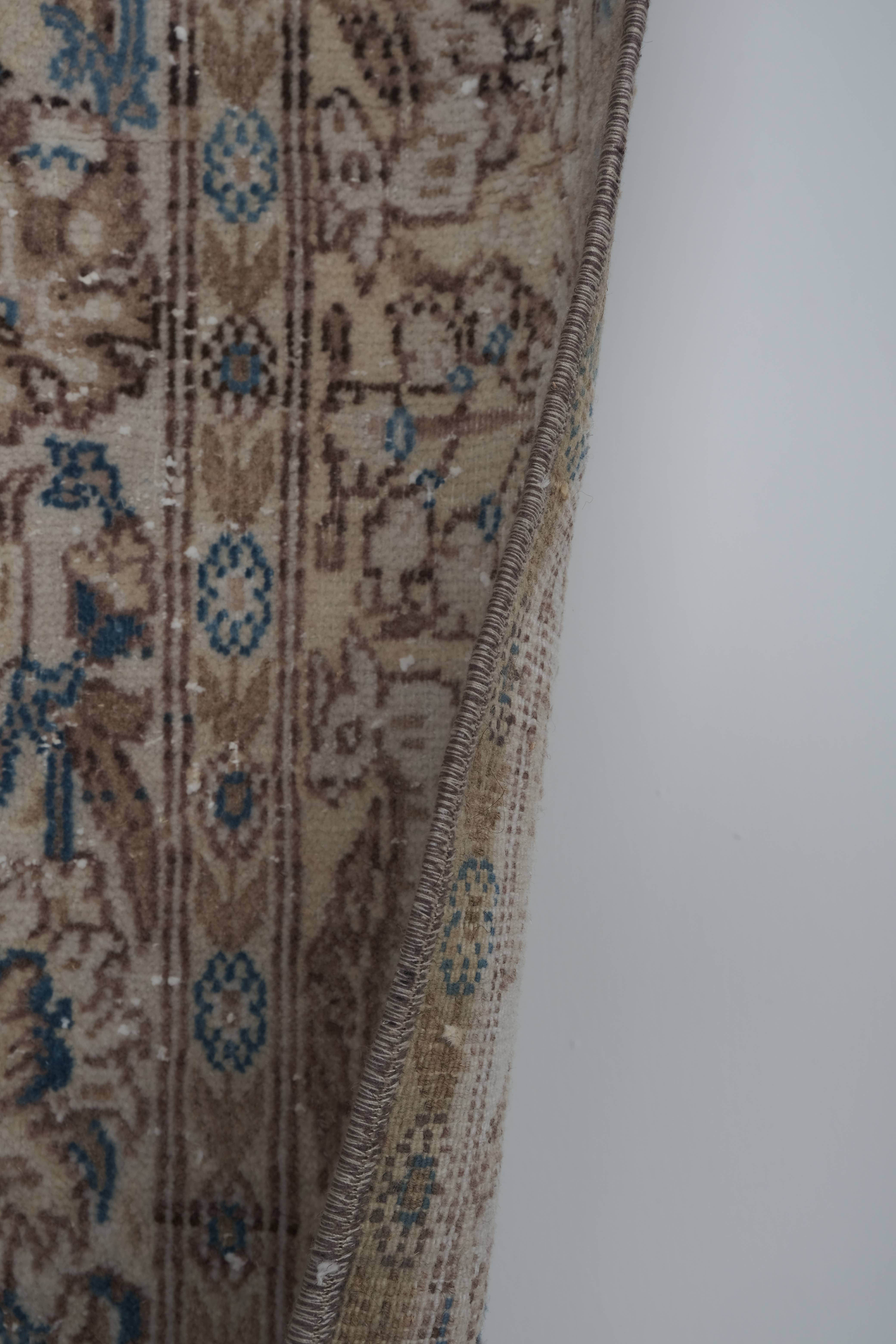 Vintage Turkish Rug 3'4'' x 5'11''