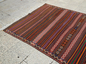Vintage Turkish Kilim Rug 4'3'' x 9'8''