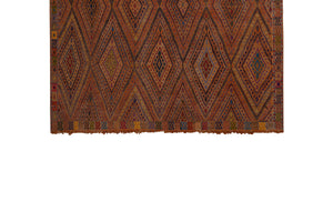 Vintage Turkish Kilim Rug 5'4'' x 7'7''