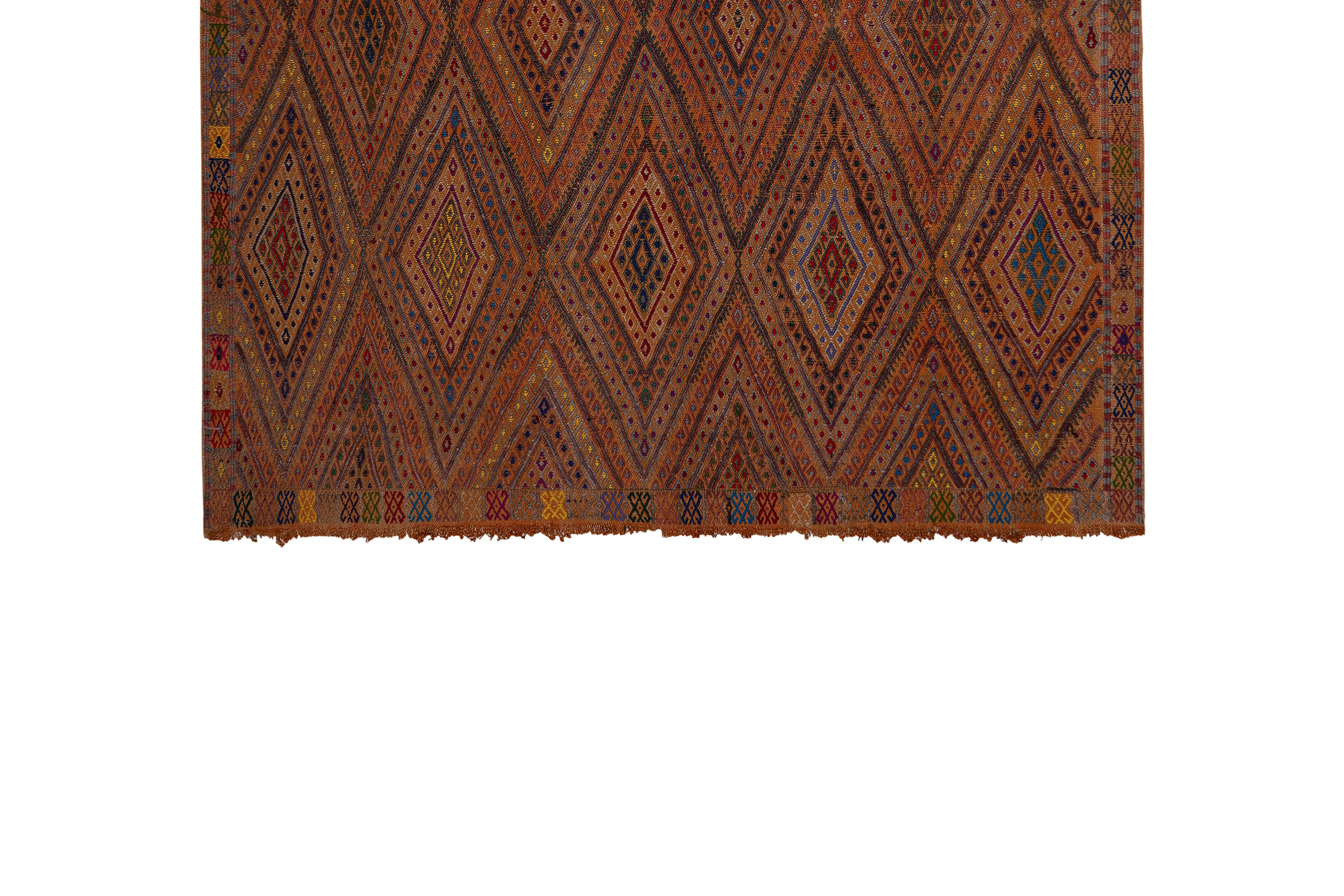 Vintage Turkish Kilim Rug 5'4'' x 7'7''