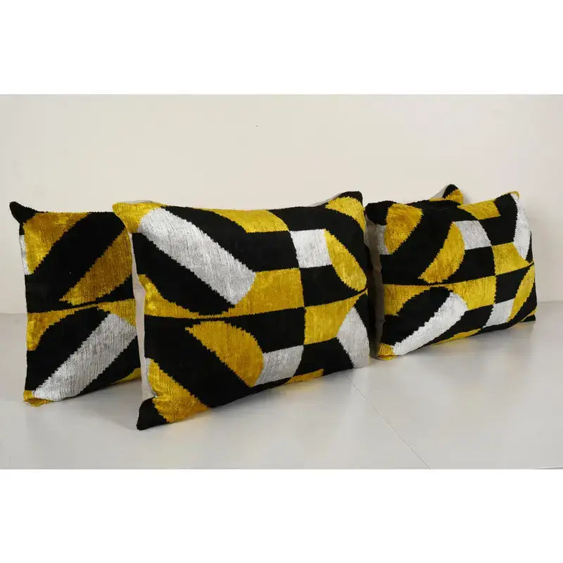 Silk Ikat Velvet Pillow Cover Set of 2 | 16'' x 24''