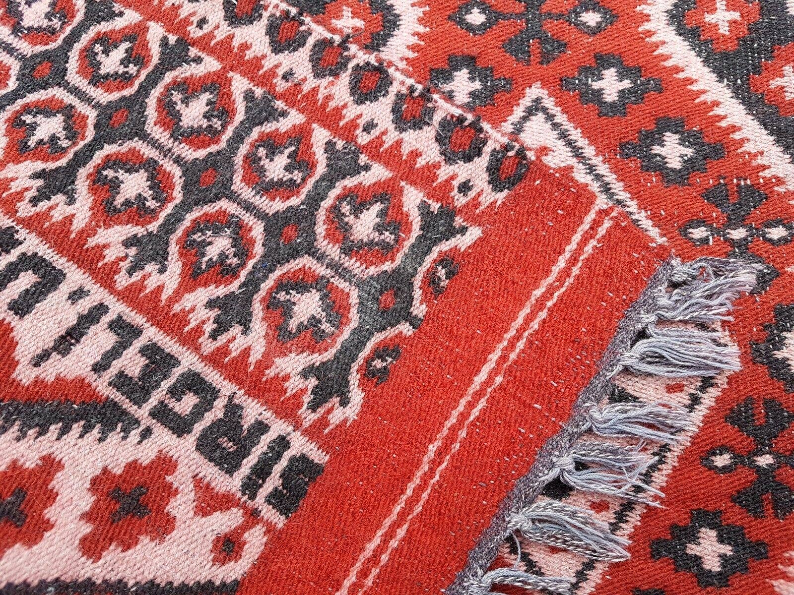 Vintage Turkish Rug 5'11'' x 9'