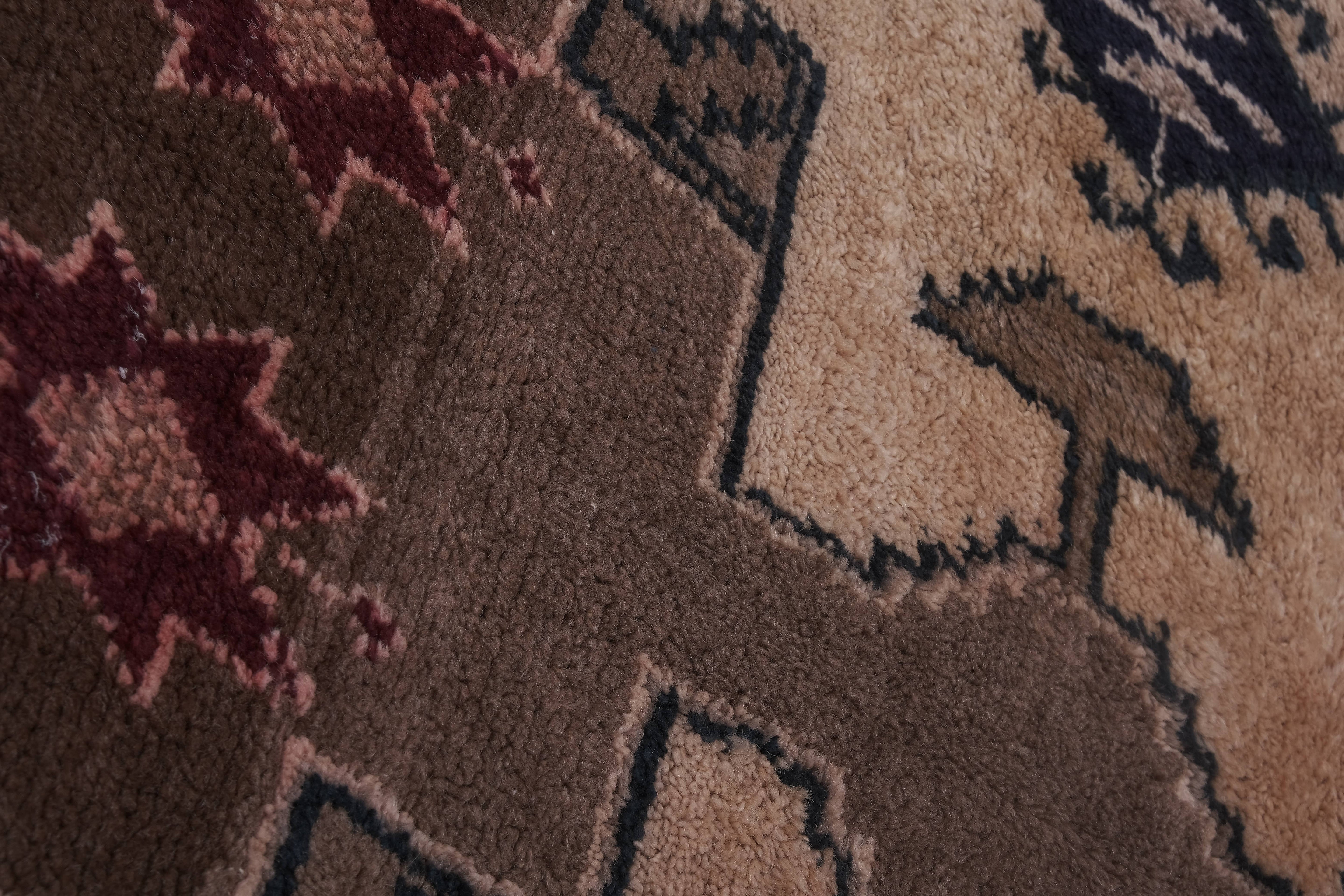 Vintage Turkish Karapinar Rug 4'6'' x 8'