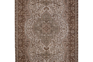 Vintage Turkish Rug 5'5'' x 8'6''