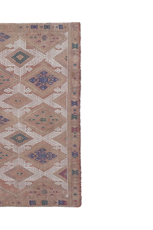 Vintage Turkish Kilim Rug 4'10'' x 6'8''