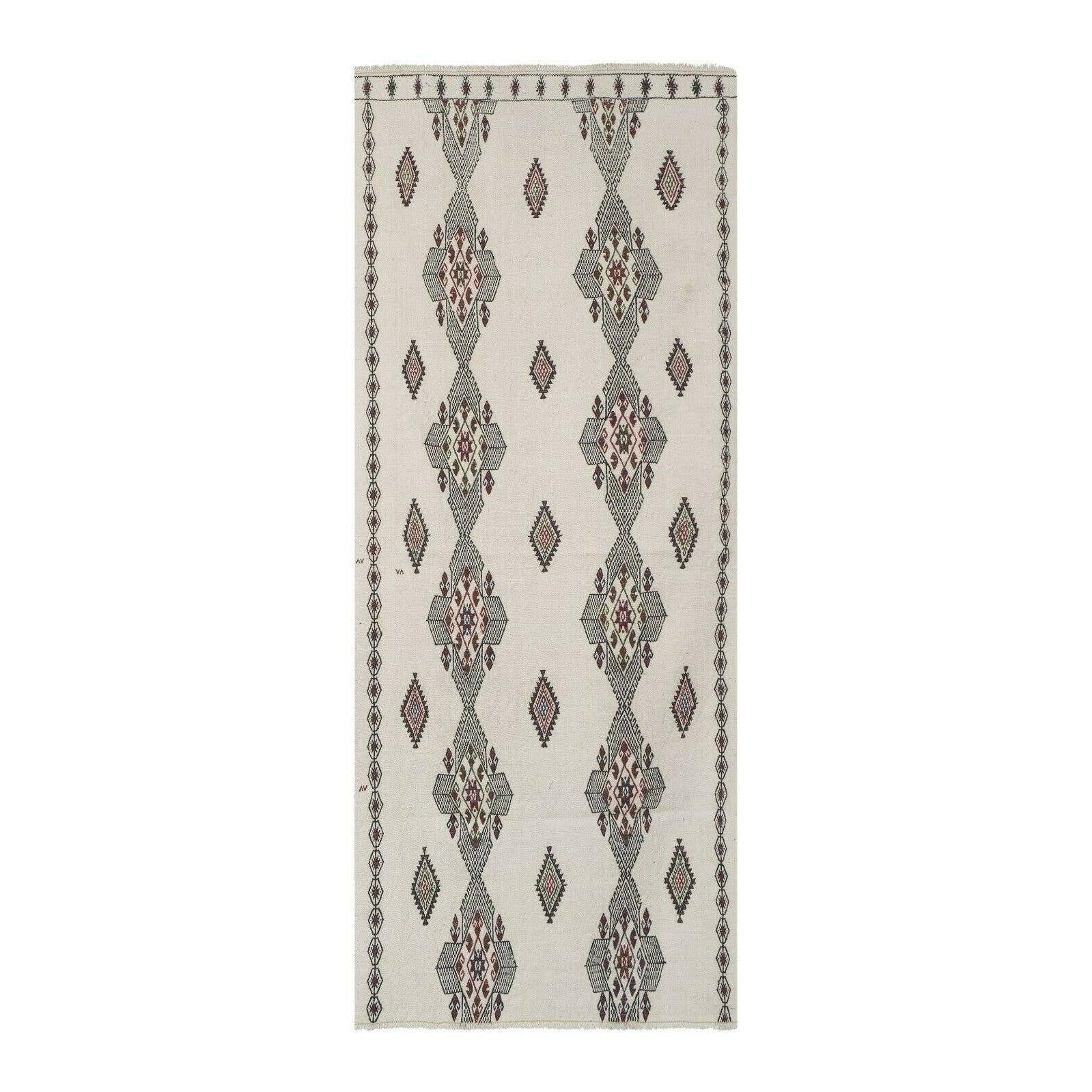 Vintage Turkish Kilim Rug 3'1'' x 7'1''