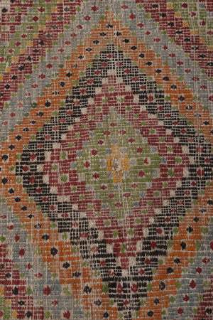 Vintage Turkish Kilim Rug 6'8'' x 10'4''