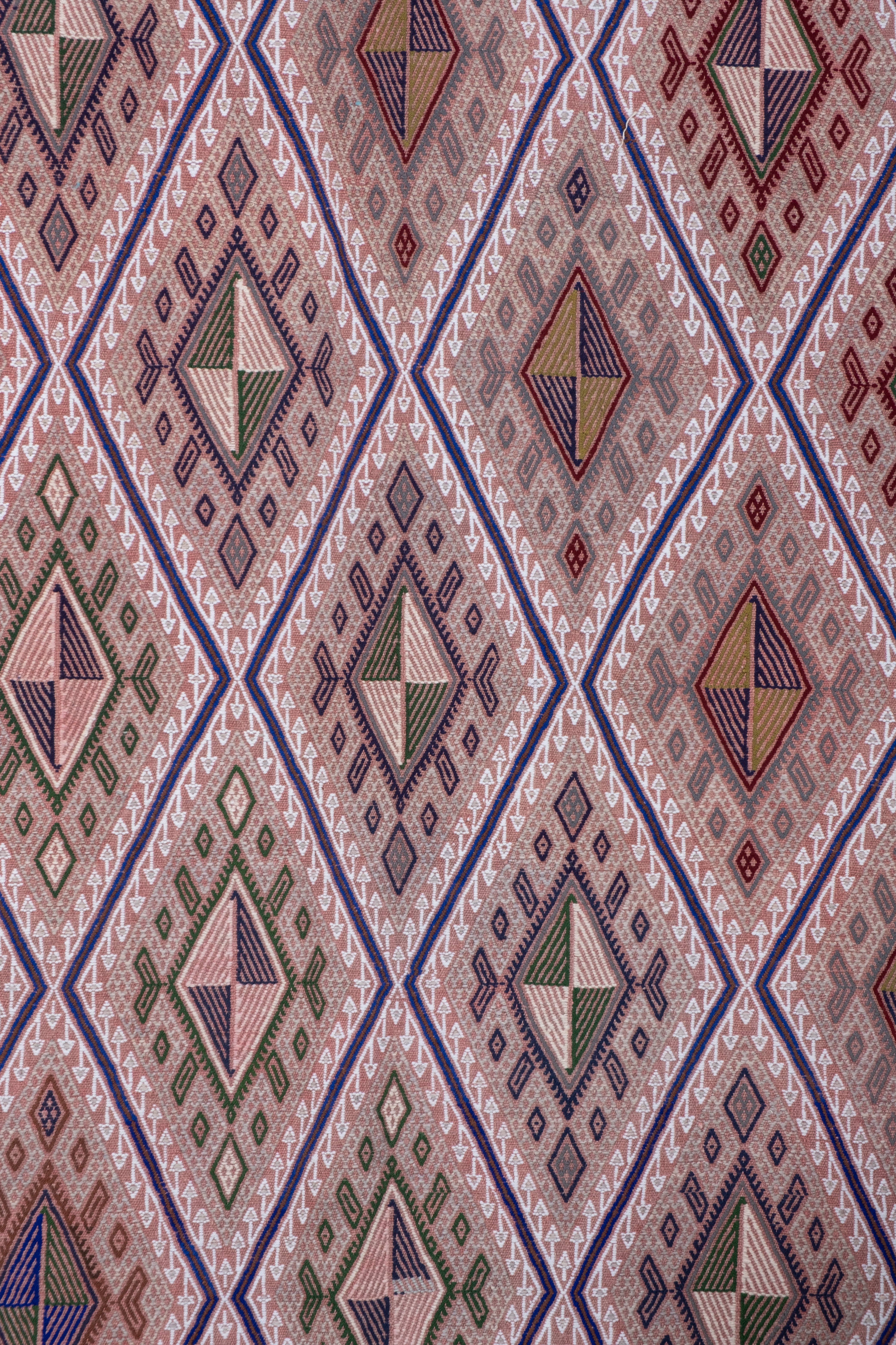 Vintage Turkish Kilim Rug 5'7'' x 7'1''