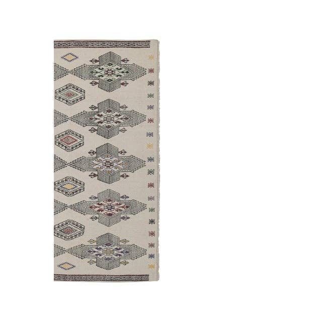 Vintage Turkish Kilim Rug 5'1'' x 7'4''