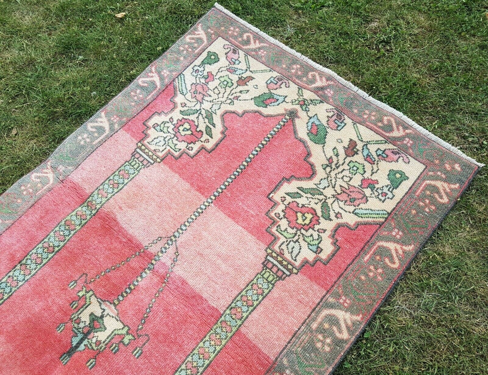 Vintage Oushak Rug 3'5'' x 5'4''
