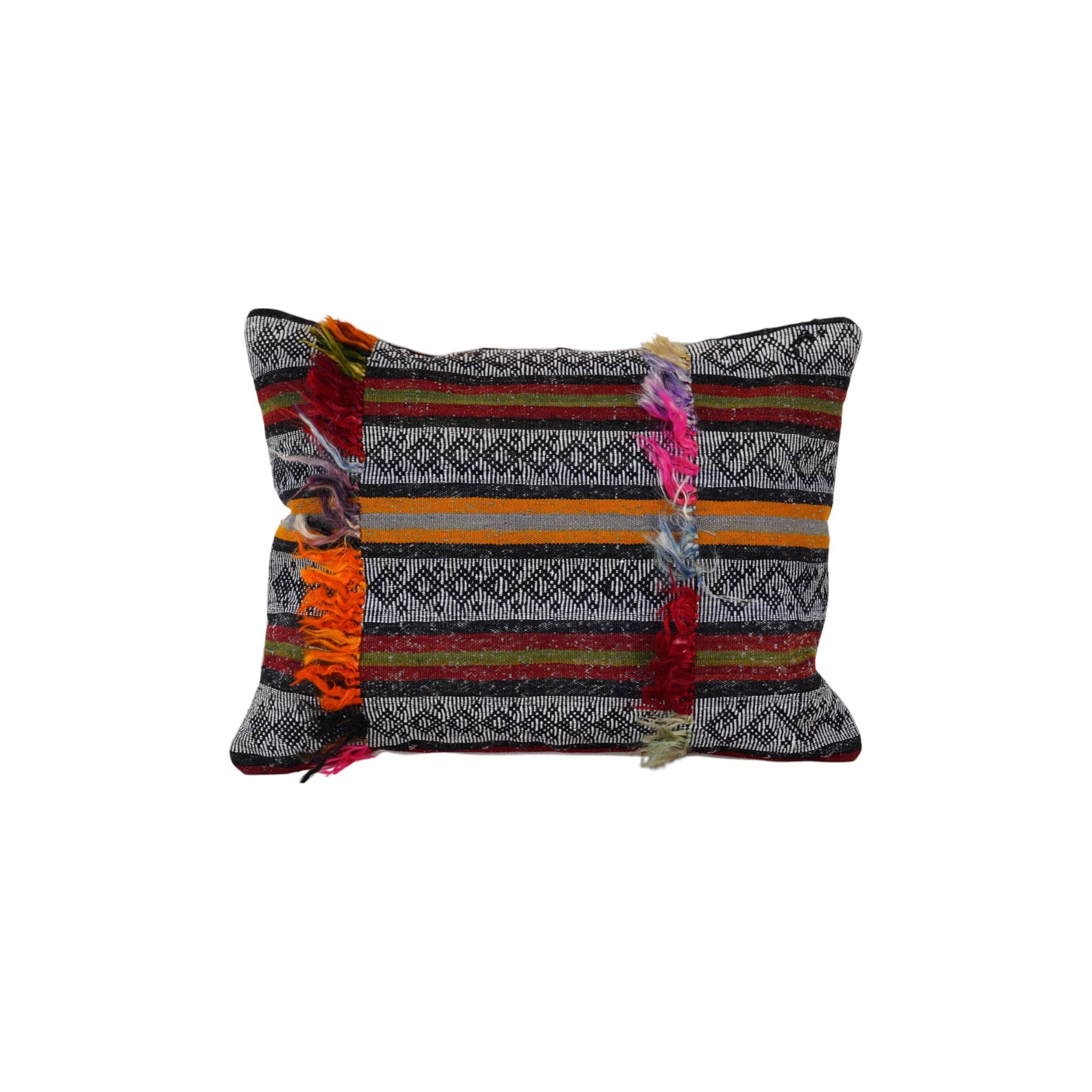 Kilim Pillow Cover | 18'' x 24''