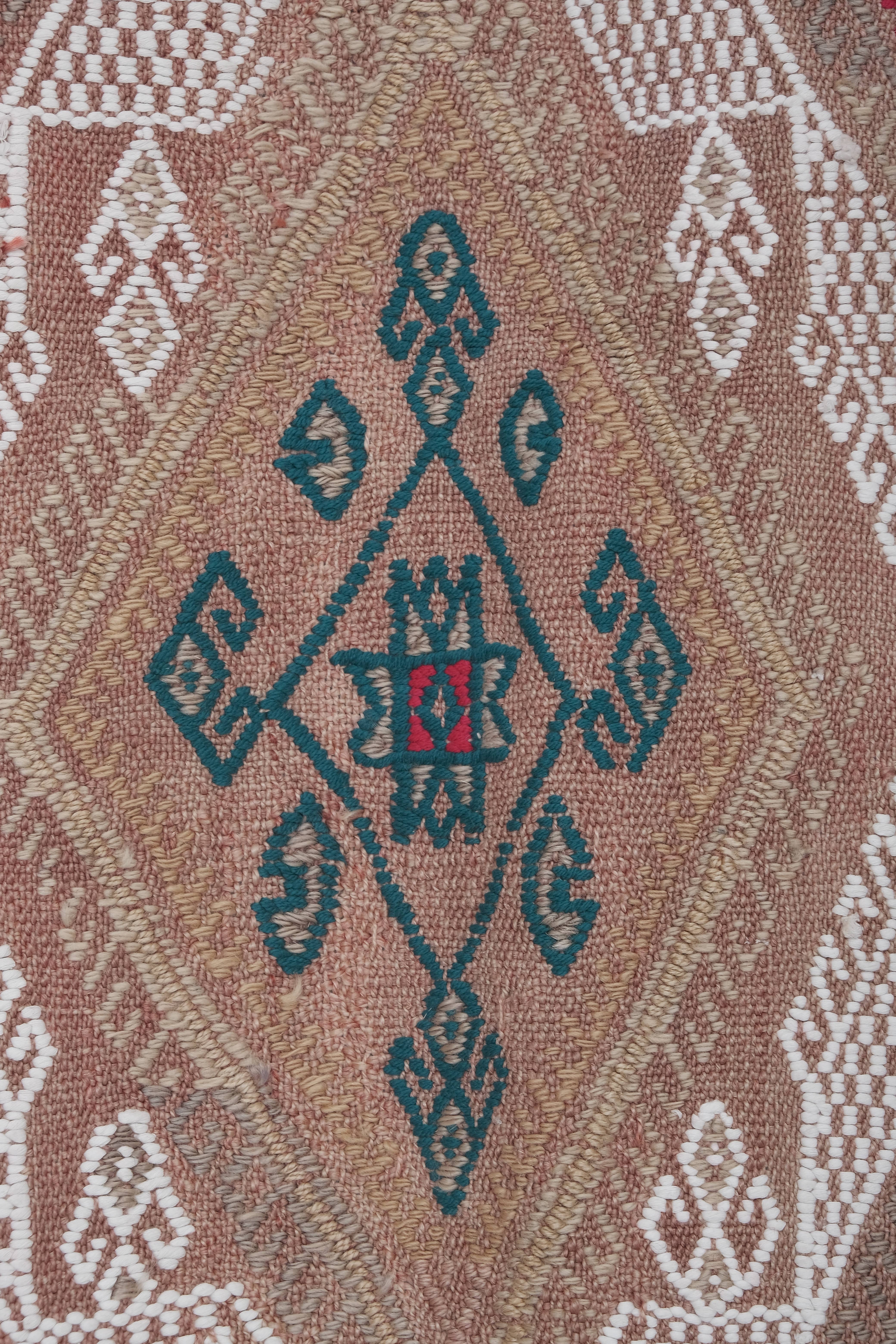 Vintage Turkish Kilim Rug 4'10'' x 6'8''