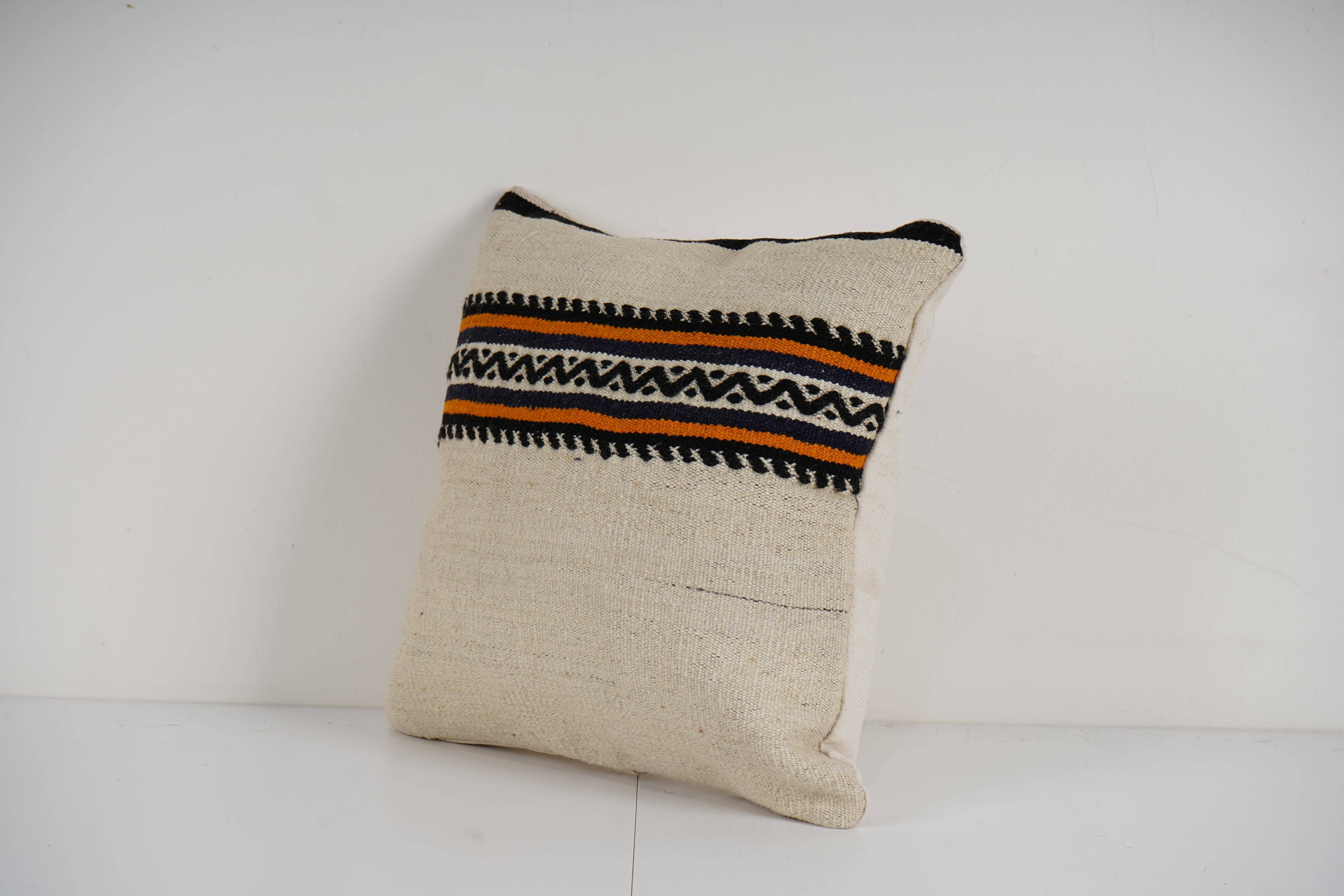 Kilim Pillow Cover | 16'' x 16''