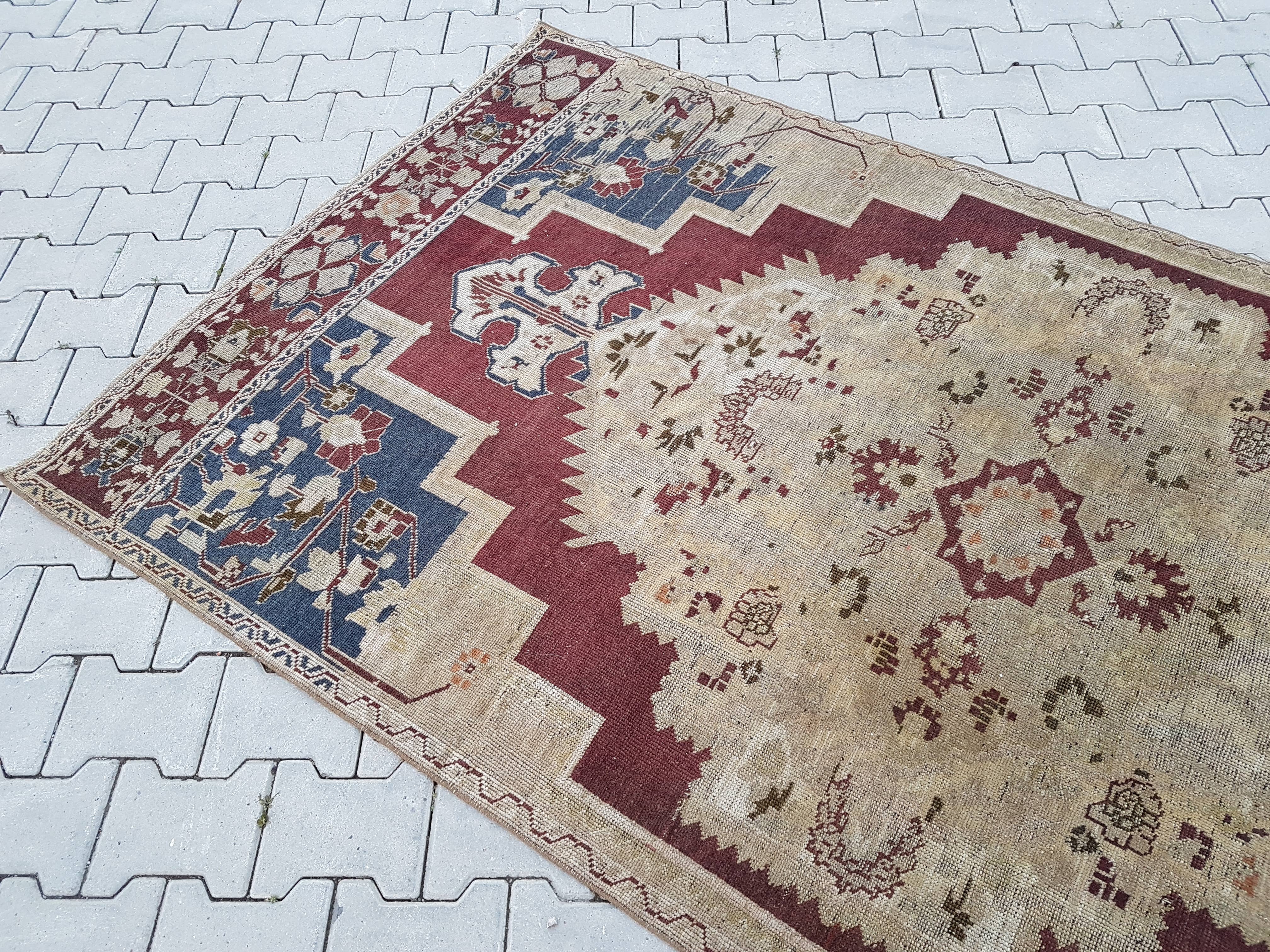 Vintage Turkish Anatolian Rug 4'7'' x 8'11''
