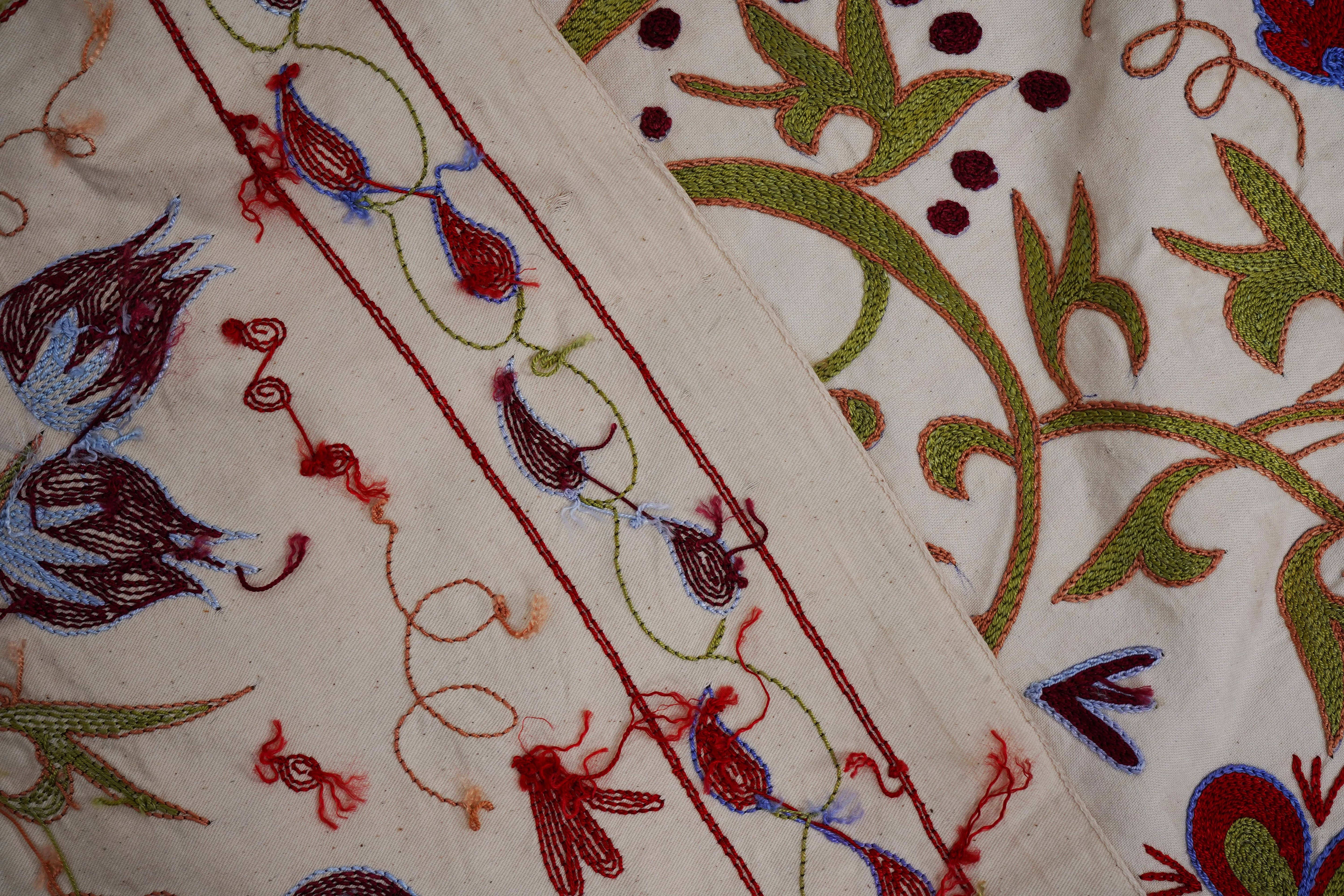 Peacock Suzani Wall Hanging & Bedspread | 3'6'' x 6'