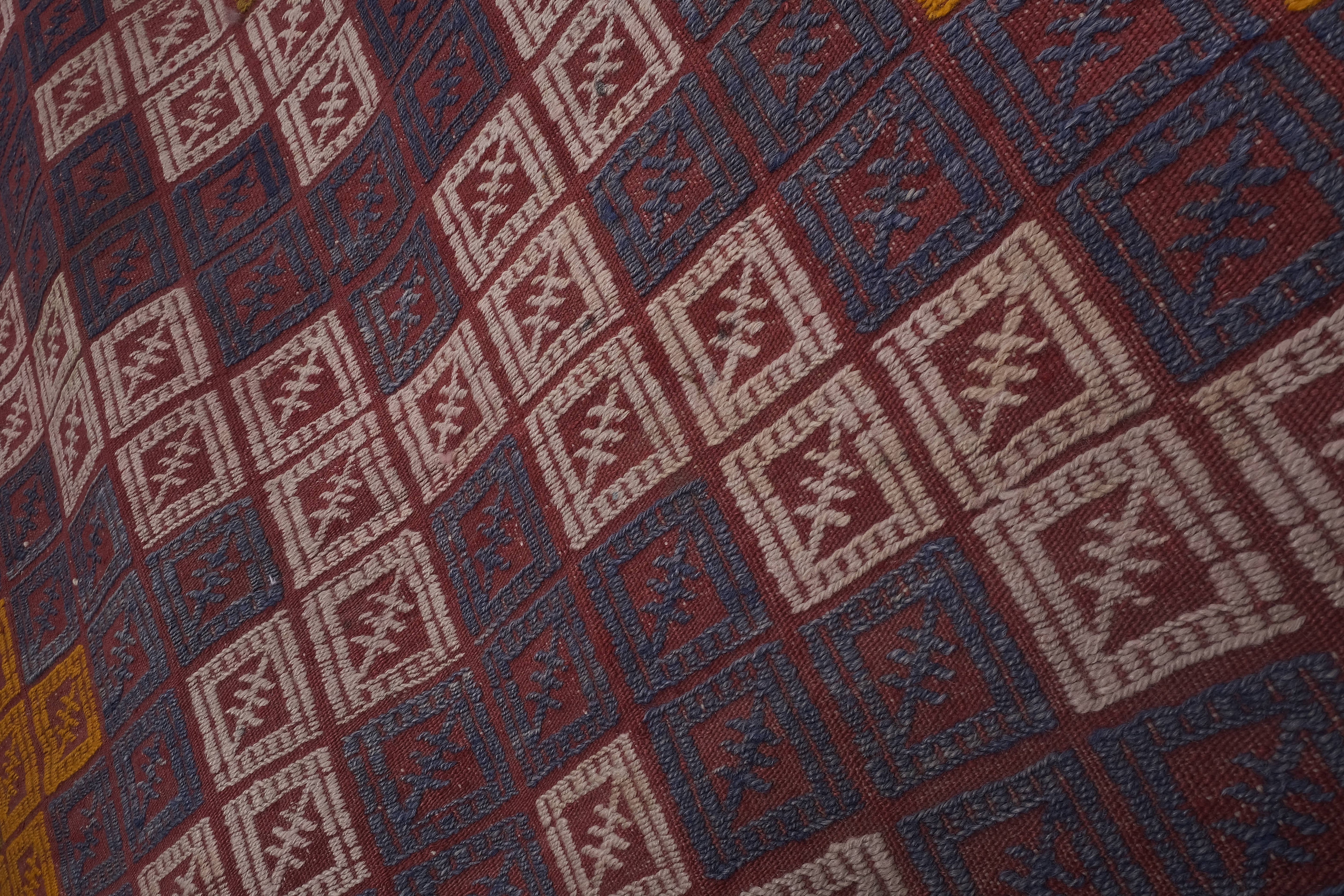 Vintage Turkish Kilim Rug 4'6'' x 6'8''