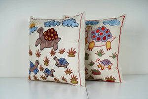 Turtle Suzani Pillow Cover | 18'' x 19''