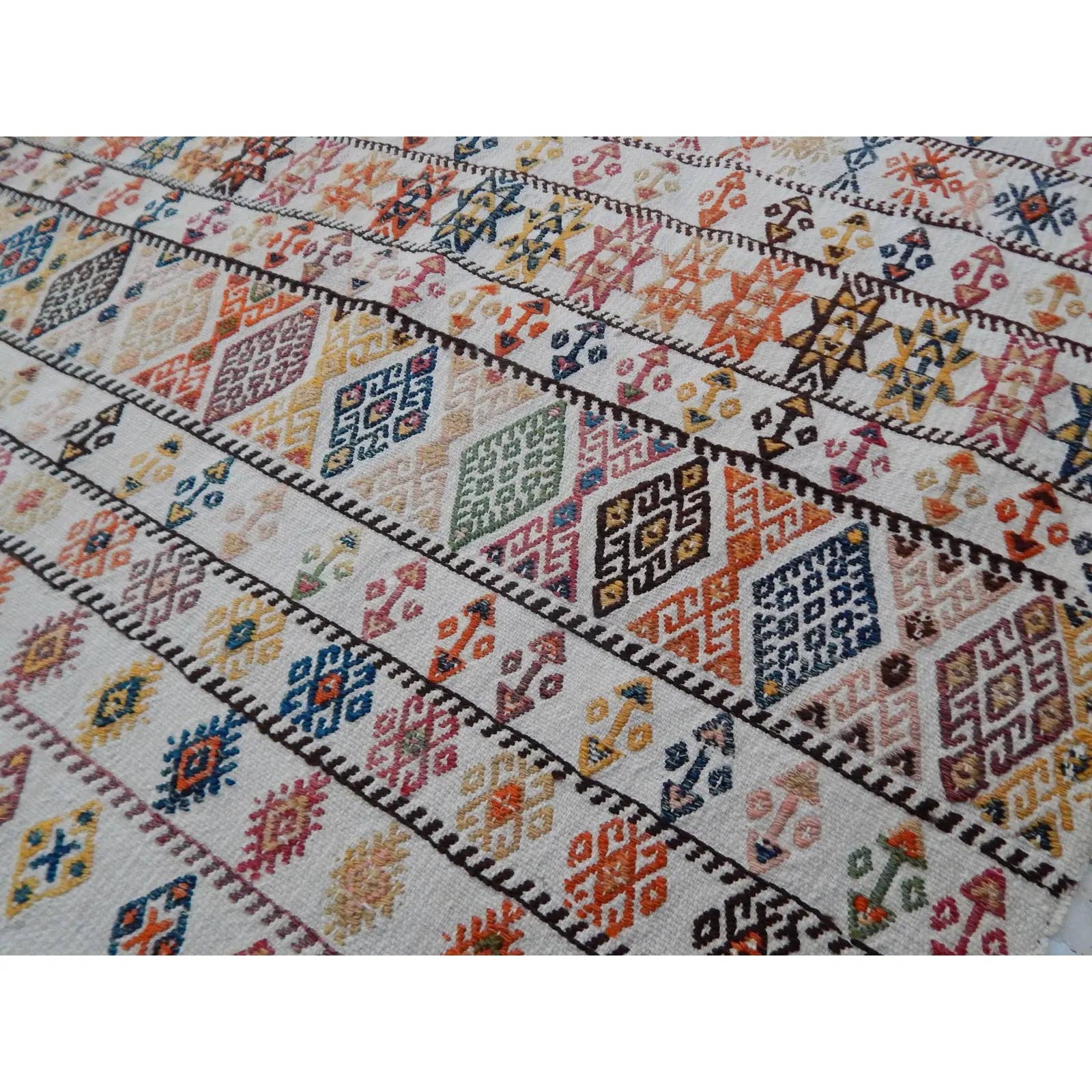 Vintage Turkish Kilim Rug 37'' x 39''