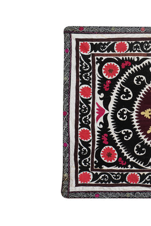 Suzani Wall Hanging & Bedspread | 4'7'' x 5'8''