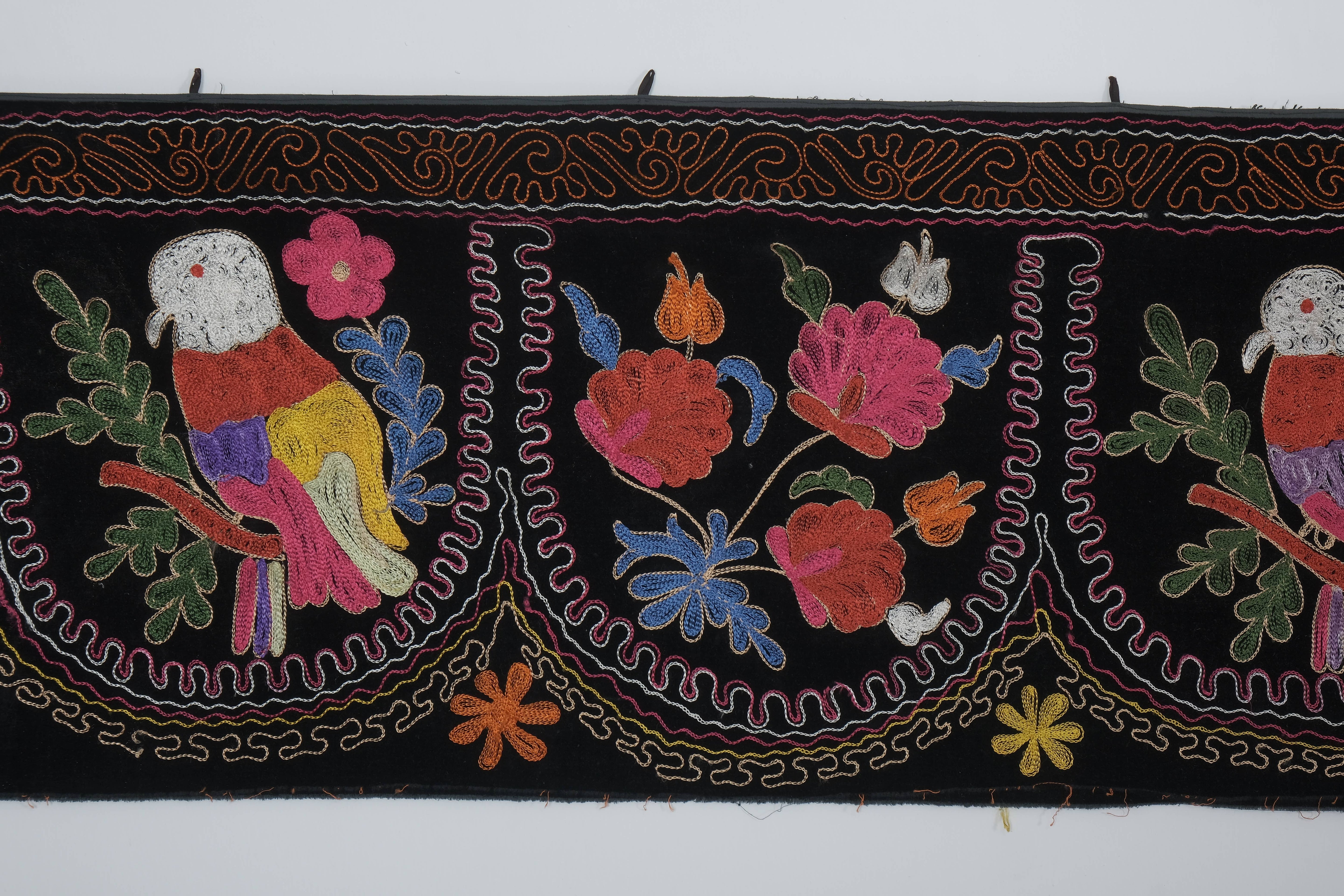 Parrot Suzani Table Runner | 1'7'' x 12'4''