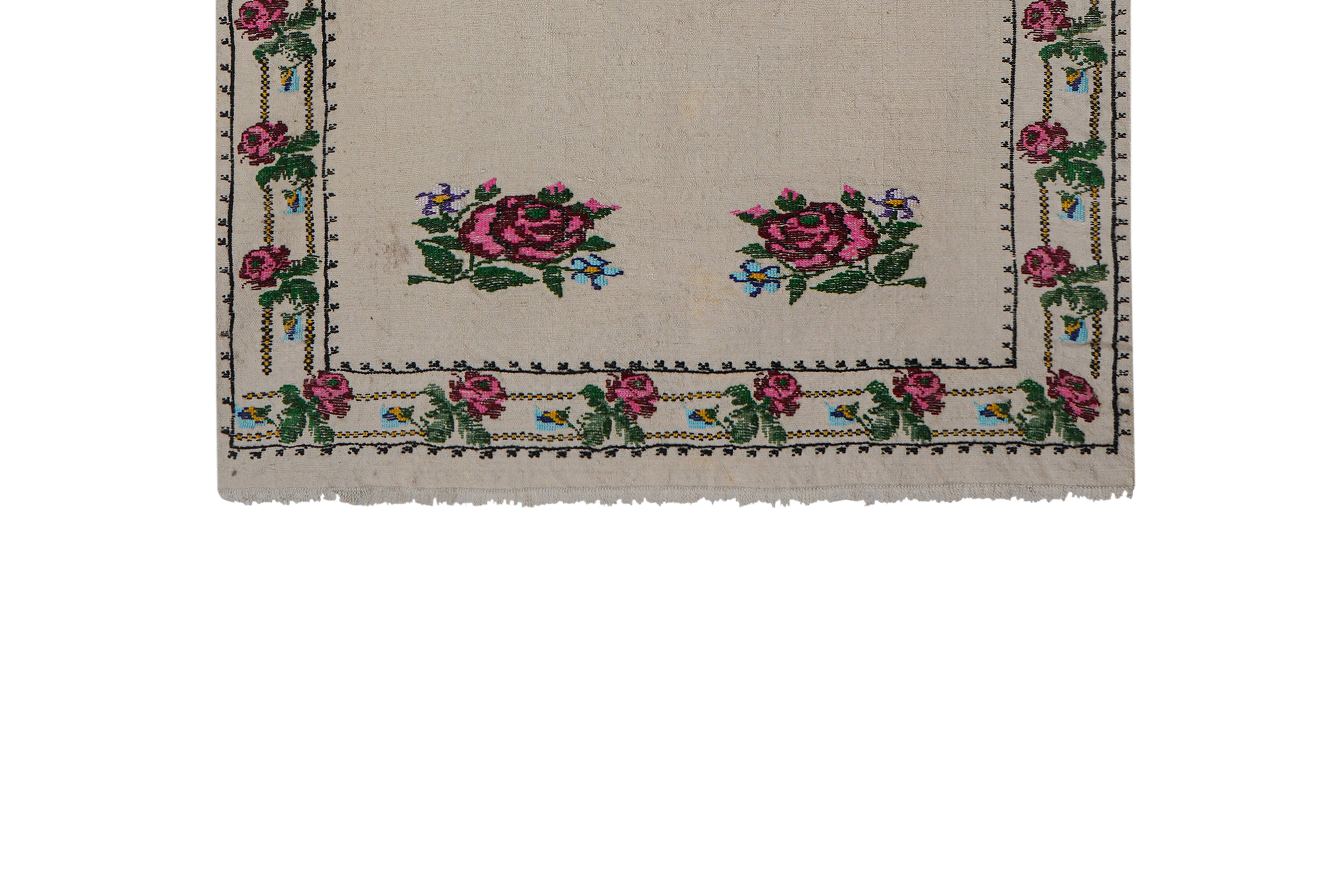 Vintage Turkish Kilim Rug 37'' x 52''