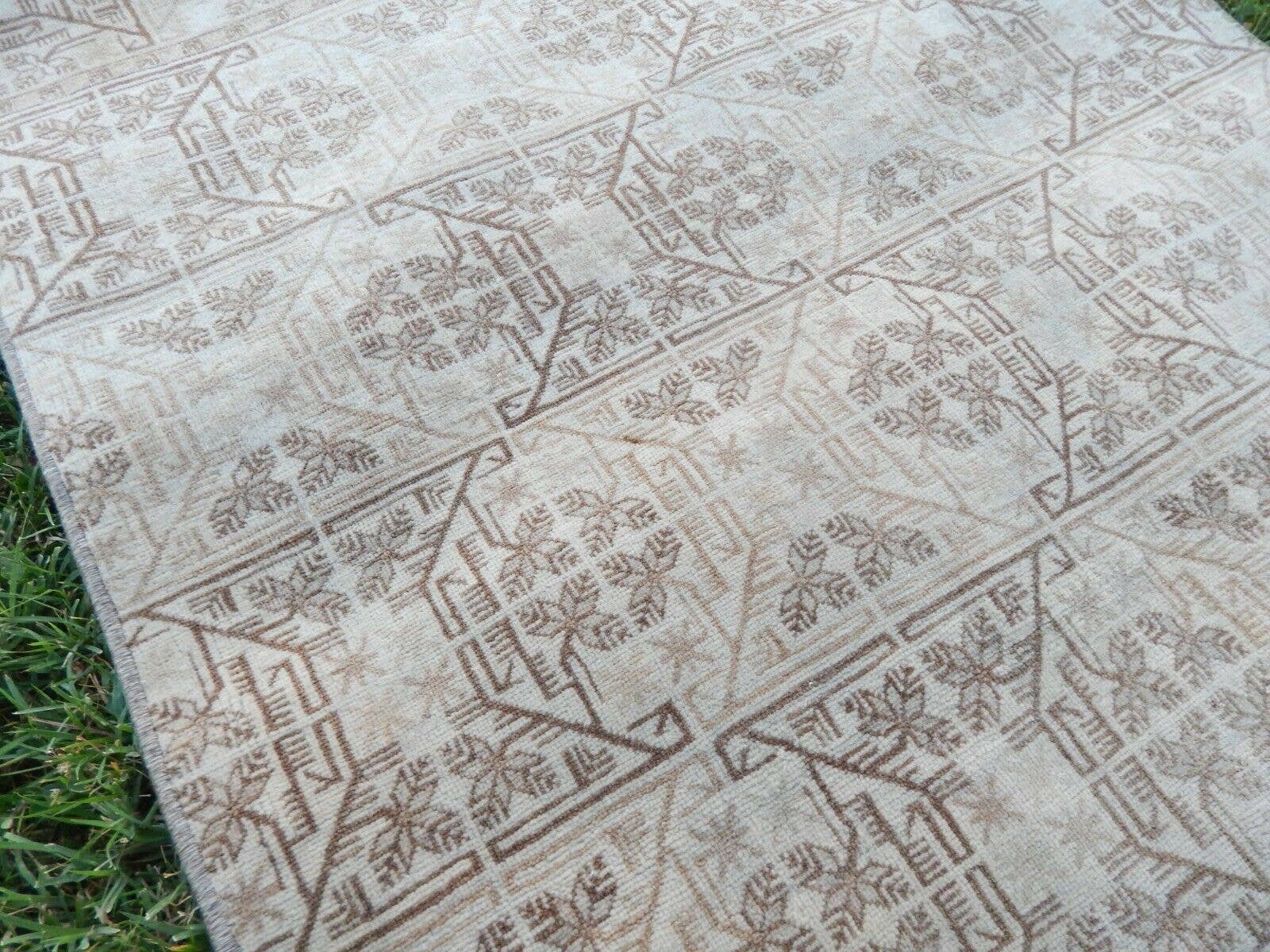 Vintage Turkish Rug 2'9'' x 6'