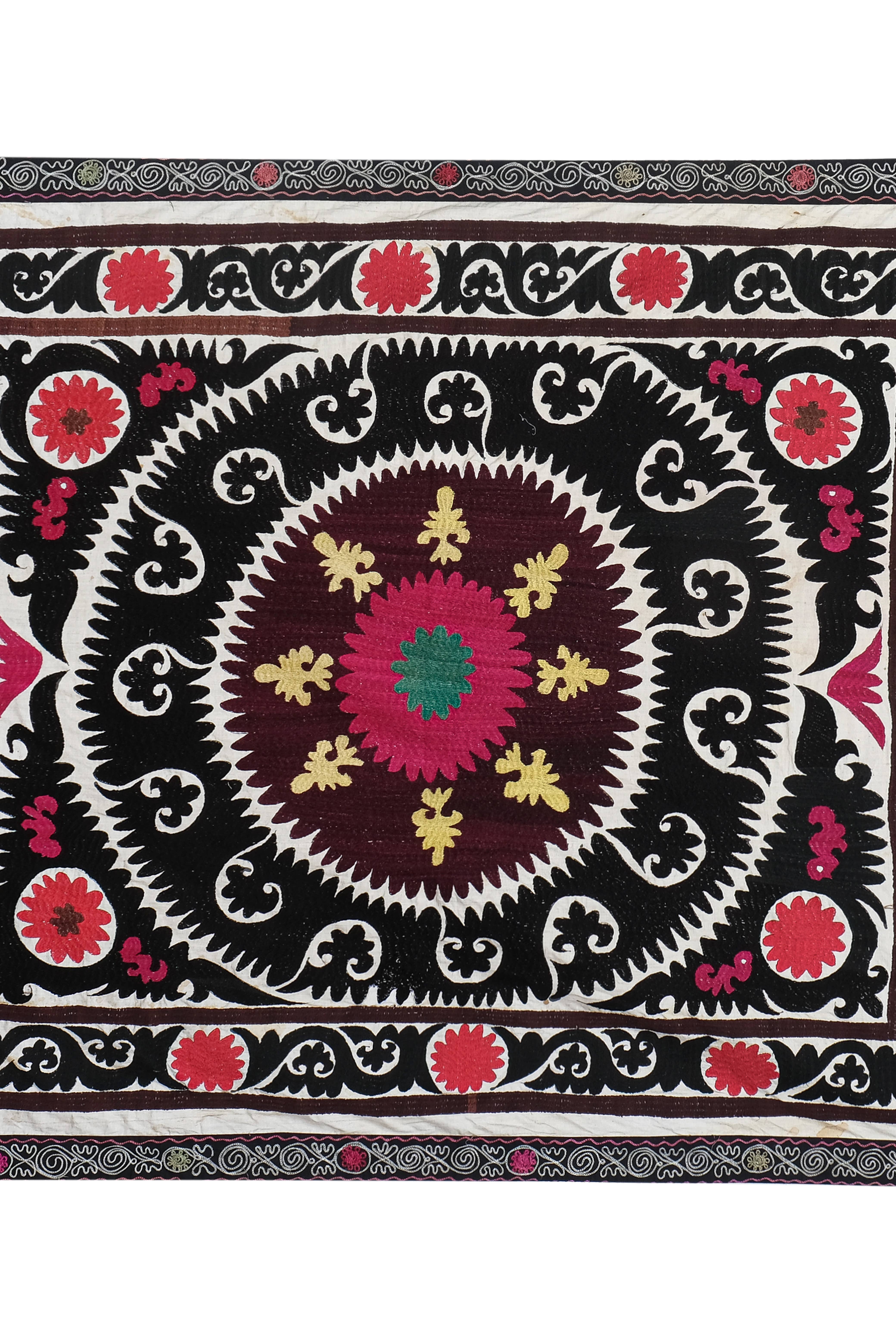 Suzani Wall Hanging & Bedspread | 4'7'' x 5'8''