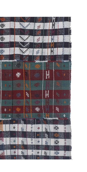 Vintage Turkish Kilim Rug 4'11'' x 8'7''