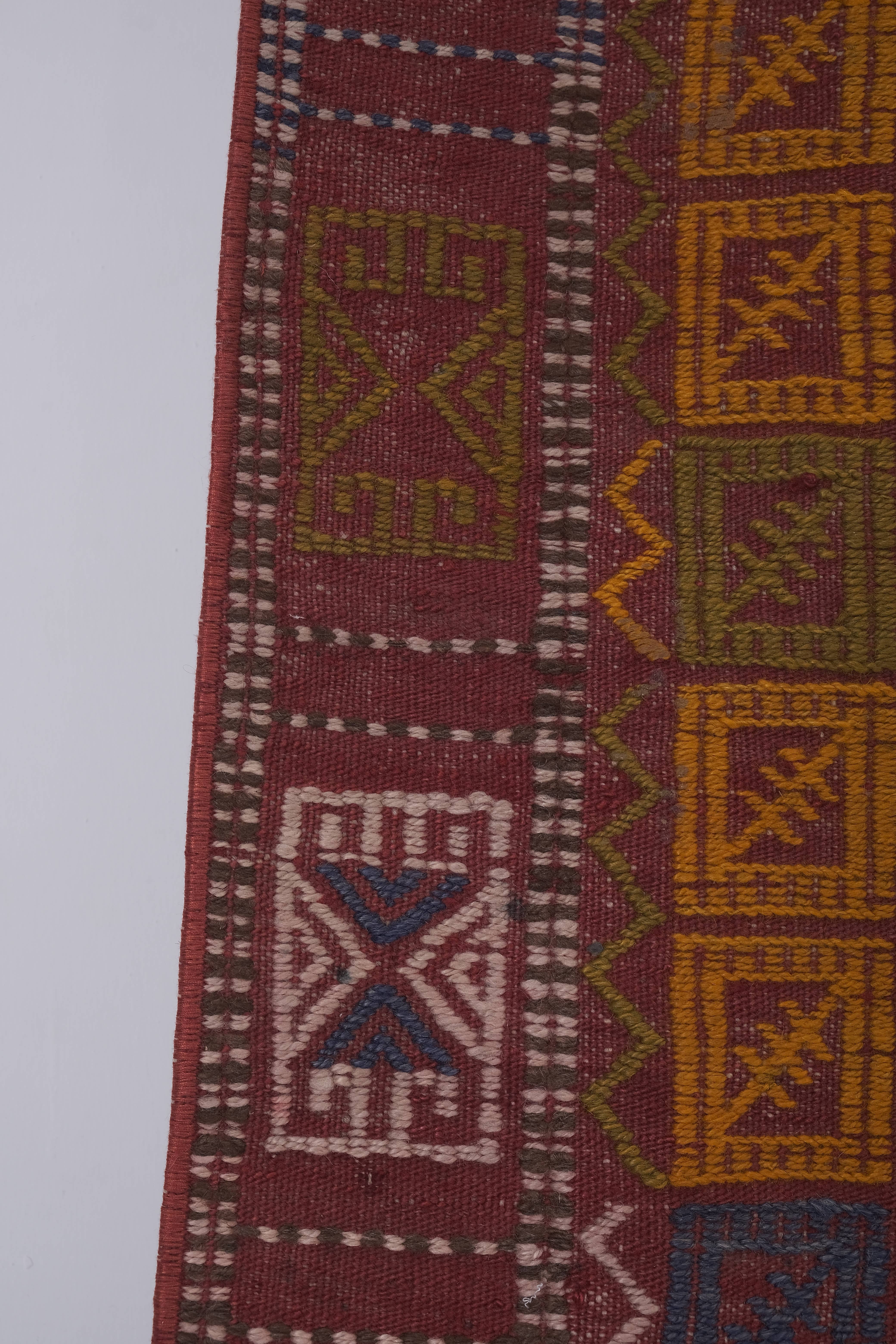 Vintage Turkish Kilim Rug 4'6'' x 6'8''