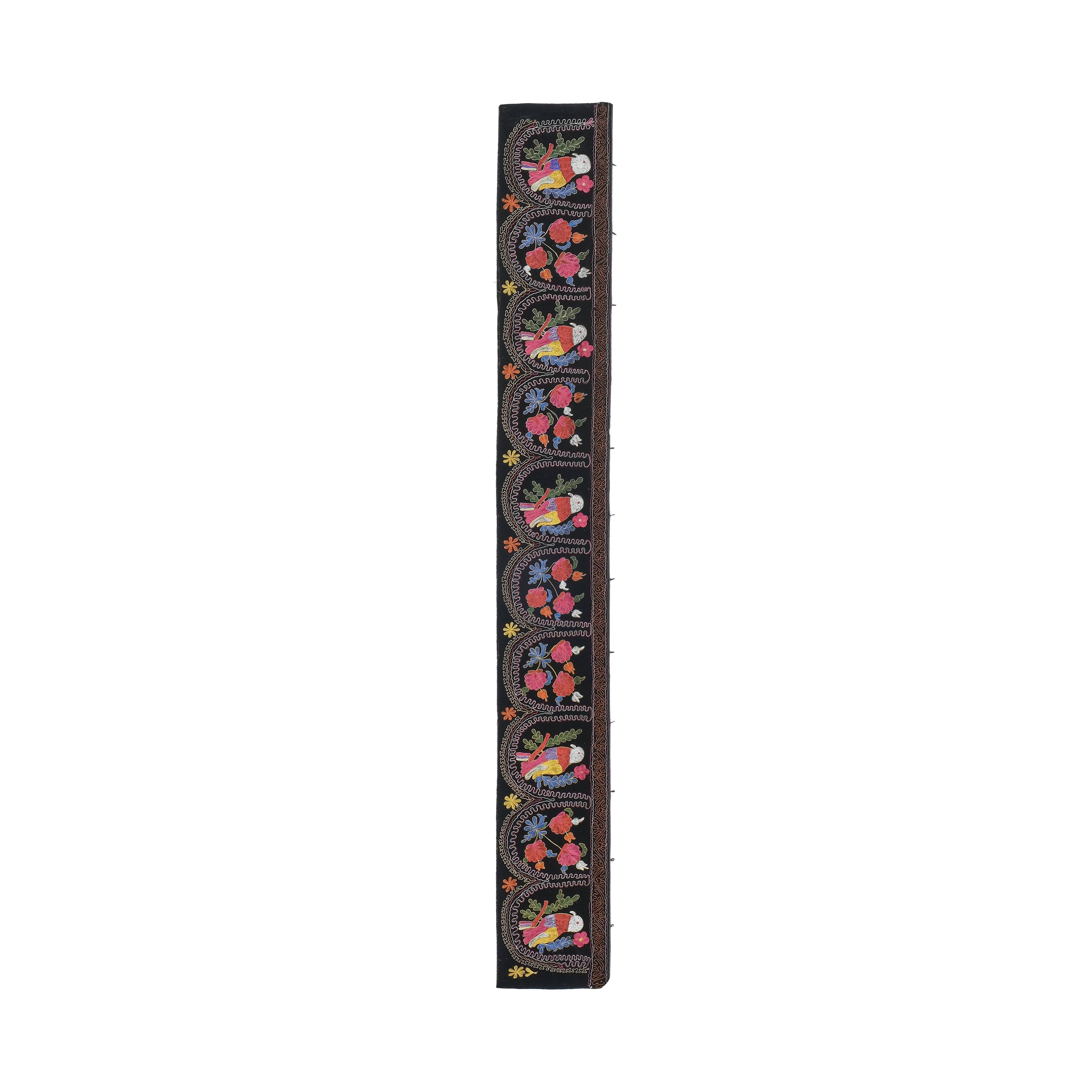 Parrot Suzani Table Runner | 1'7'' x 12'4''