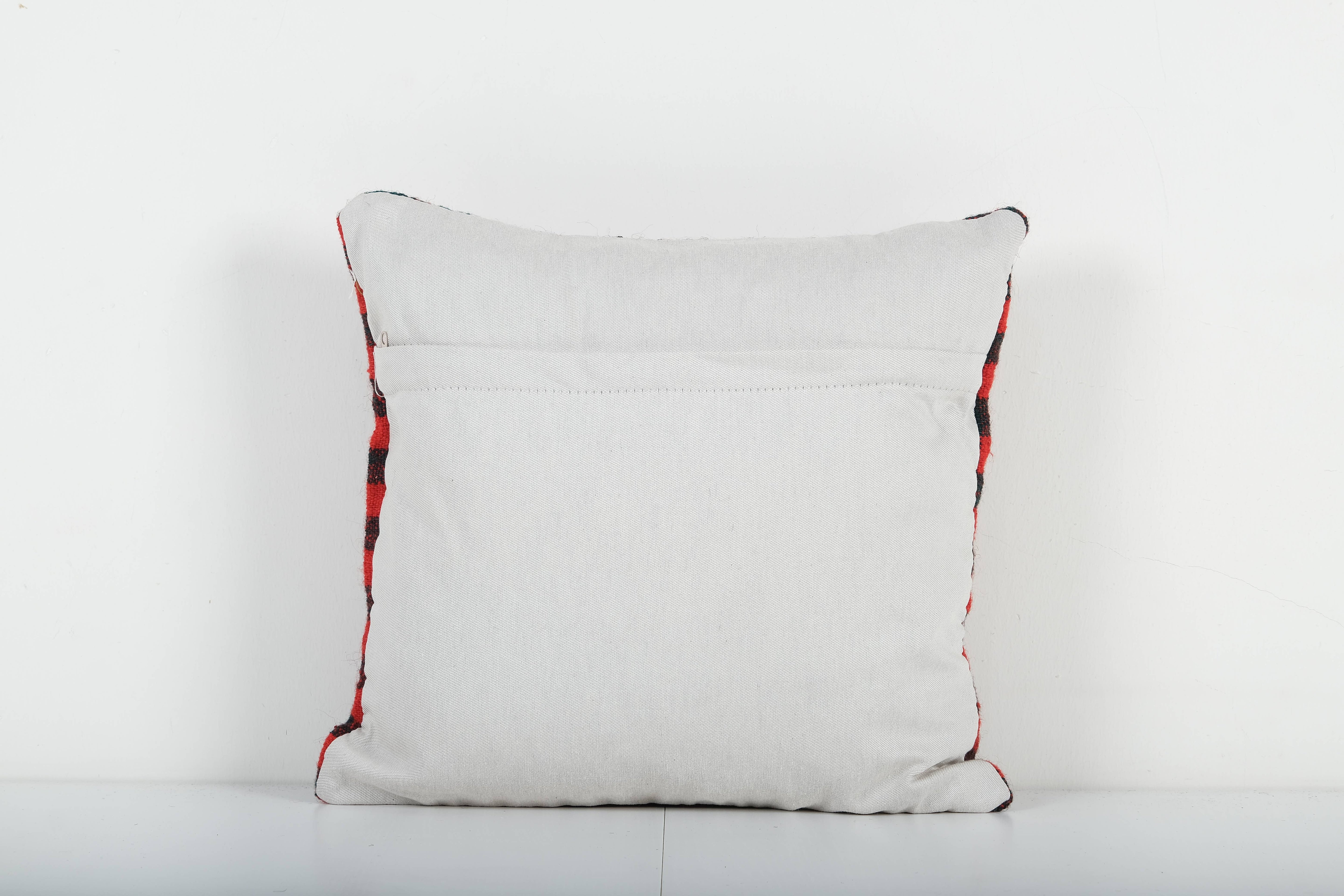 Kilim Pillow Cover | 16'' x 16''