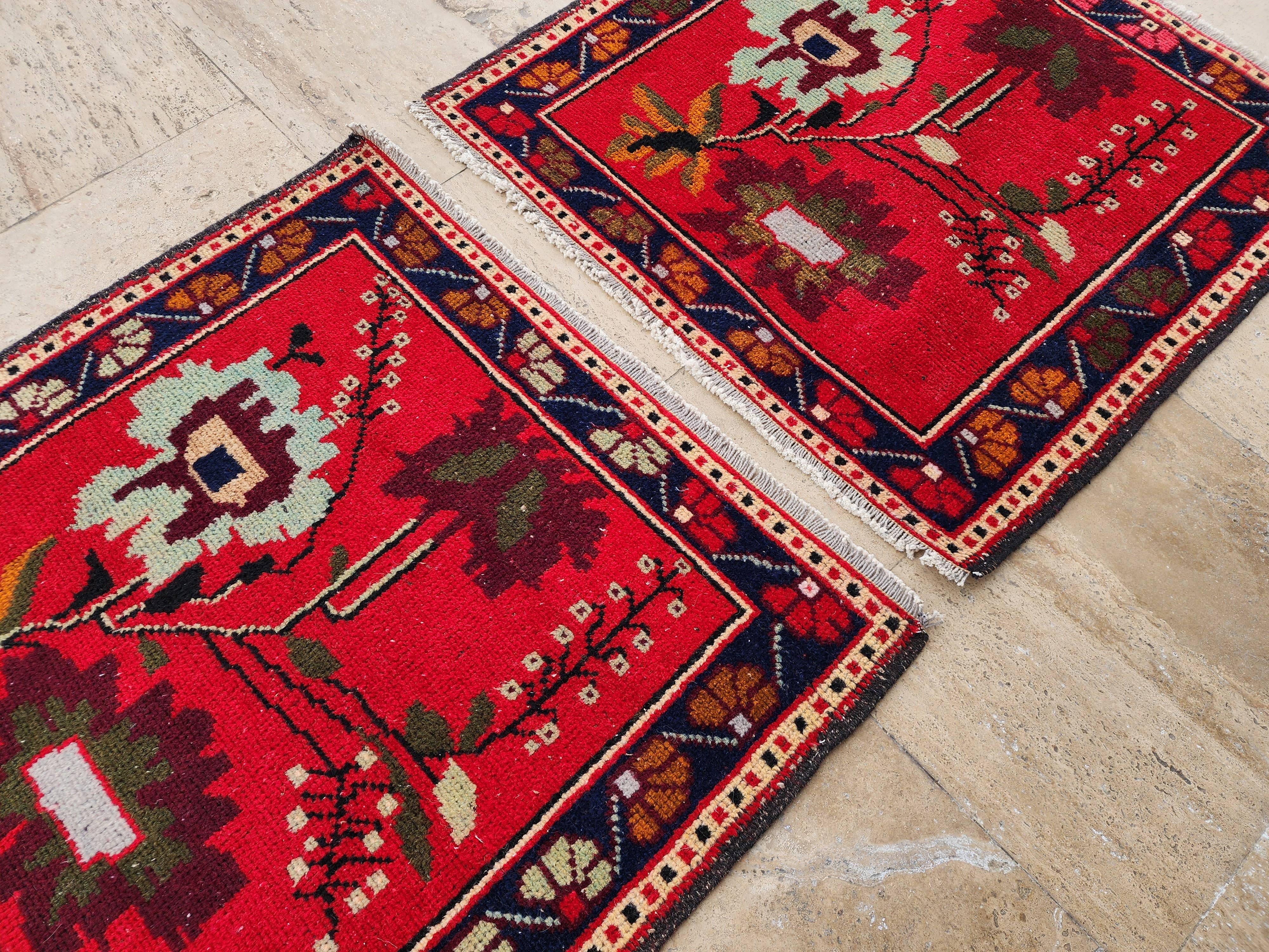 Vintage Turkish Yastik Rugs Set of 2 | 30'' x 32''