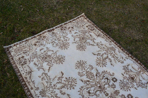 Vintage Turkish Rug 3'10'' x 7'1''