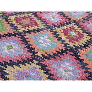 Vintage Turkish Kilim Rug 5'5'' x 9'7''
