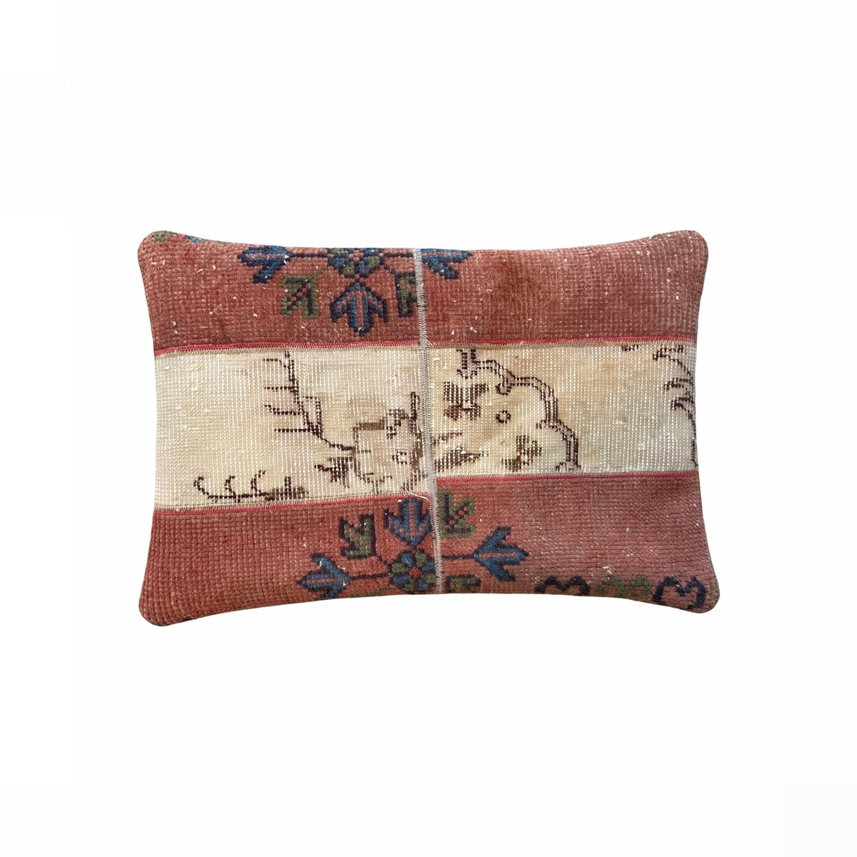 Turkish Rug Pillow Cover | 16'' x 24'' - front view