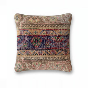 Turkish Rug Pillow Cover | 20'' x 20'' - front view