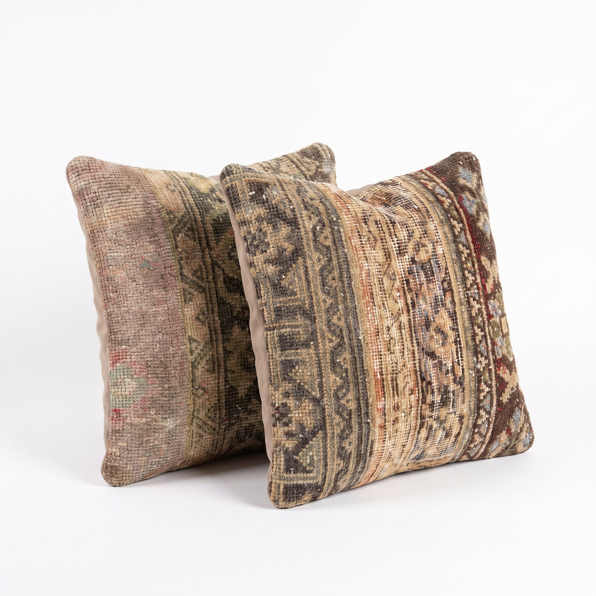 Turkish Rug Pillow Cover Set of 2 | 20'' x 20'' - left angle
